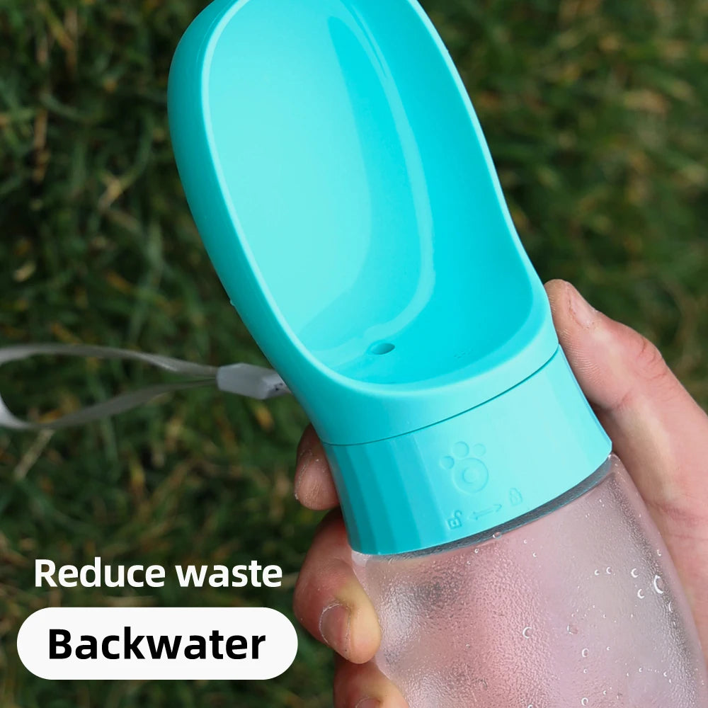 🐶 Botella de agua portátil para perros 300ml / 500ml – Ideal para paseos largos y viajes