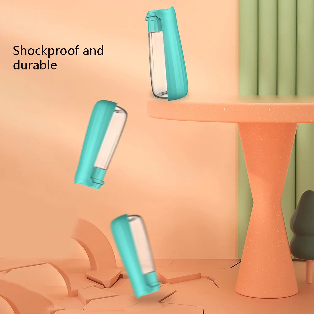🐶 Botella portátil para perros con sistema anti-fugas – Hidratación fácil en cualquier paseo